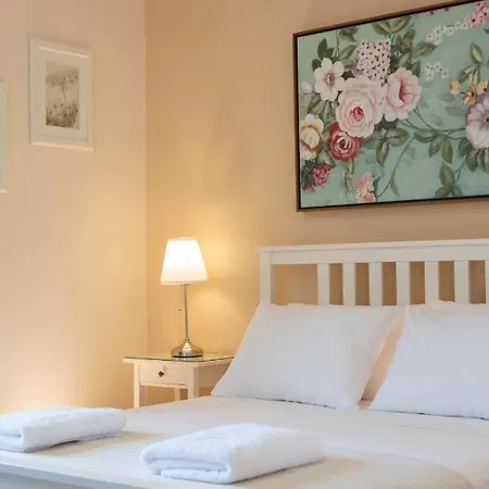 Lygia Apartment *